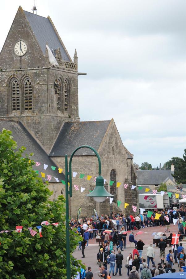 Gite Le Sainte Mere Eglise מראה חיצוני תמונה